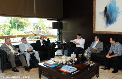 Presidente do Tribunal de Justiça participa de reunião com o governador do Estado