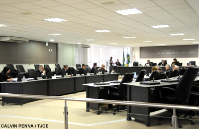 Estado deve fornecer remédios e material especial para tratamento de criança com doença rara na pele