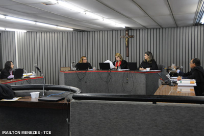 4ª Câmara Cível extingue processo de adolescente tetraplégico