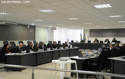 Policiais acusados de peculato não devem ser reintegrados aos quadros da PM