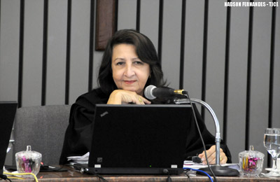 Desembargadora Vera Lúcia Correia Lima determina interdição de estabelecimento comercial