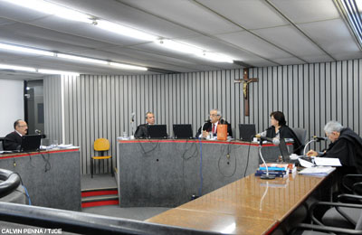 Condenado por roubo de veículos tem  negado pedido para apelar em liberdade