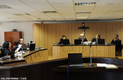 Motorista que invadiu a contramão deve indenizar comerciante em mais de R$ 26 mil