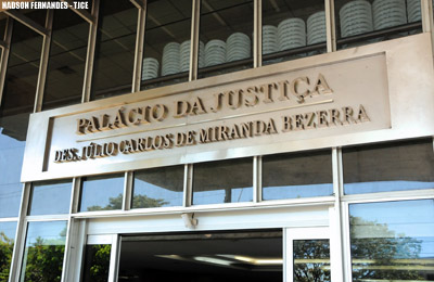 Posse dos juízes Raimundo Nonato e Lisete Gadelha no cargo de desembargador ocorre nesta sexta-feira