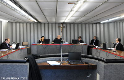 1ª Câmara Criminal nega liberdade a acusado de assaltar mercadinho