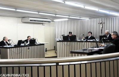 Estado é condenado a indenizar vigilante agredido por policiais durante passeata