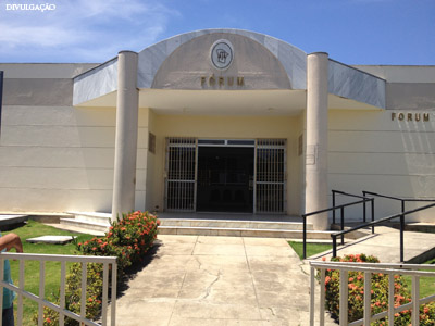 Justiça bloqueia recursos do Município de Madalena para garantir pagamento de salários atrasados