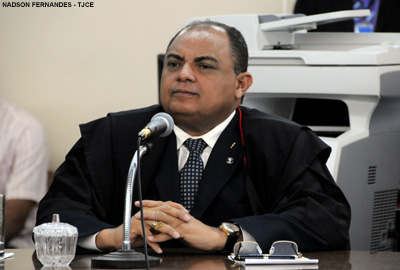 Des. Teodoro Silva Santos receberá o Título de Cidadão de Fortaleza e Medalha do Mérito Jurídico