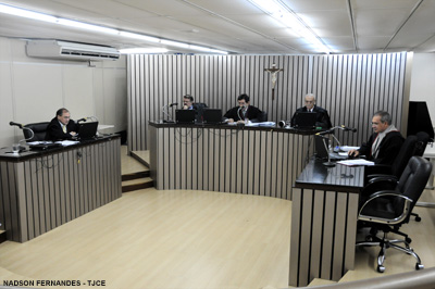 Coelce deve pagar R$ 67,8 mil e pensão à mãe  de agricultor vítima de choque elétrico