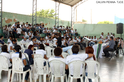Juiz fala sobre o Código de Defesa do Consumidor para alunos de escola pública