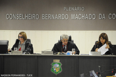 Órgão Especial do Tribunal de Justiça aprova votos de pesar pela morte de Maria Lúcia Rocha Dummar