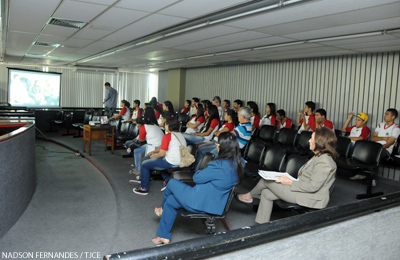 Tribunal de Justiça recebe visita de 50  alunos de escolas municipais