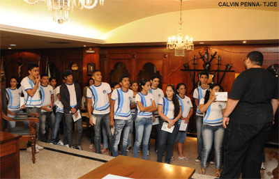 Estudantes de escola estadual  conhecem sede do Poder Judiciário