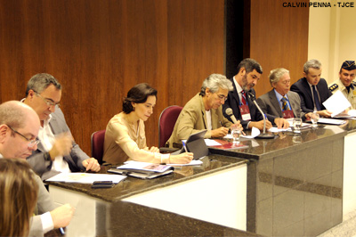 Presidente do TJCE anuncia medidas de segurança durante encontro com juízes em Limoeiro do Norte