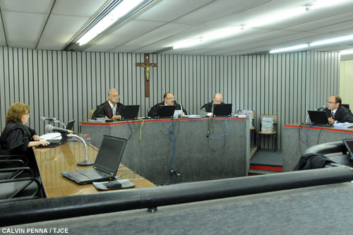 Acusado de assaltar postos de combustíveis no Município de Banabuiú tem liberdade negada