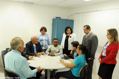 Coordenadora da Semana Nacional da Conciliação visita unidades do Fórum Clóvis Beviláqua