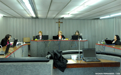 Supermercado deve pagar indenização para ex-policial militar acusado de roubo