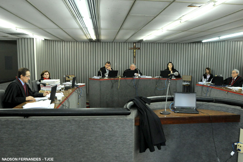 2ª Câmara Criminal do TJCE julga mais de 3 mil processos em 2013