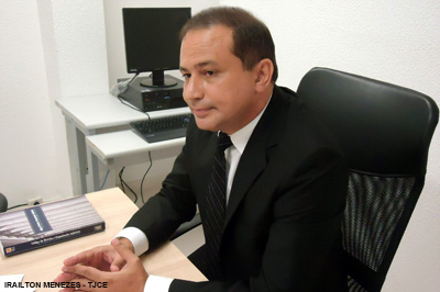 Juiz sugere aplicação de leis em conjunto para consolidar procedimentos de execução de pena