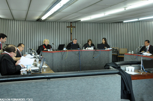 Newland é condenada a pagar R$ 36,8 mil por erro no emplacamento de veículo