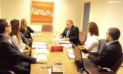 Coordenadoras da Escola Judicial de Minas Gerais visitam Esmec