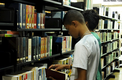 Alunos de escola municipal do bairro São Gerardo visitam o Tribunal de Justiça