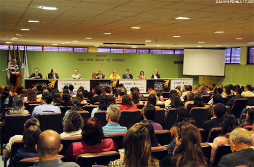 Seminário na Esmec mostra ações sobre adoção desenvolvidas no Ceará e em outros estados