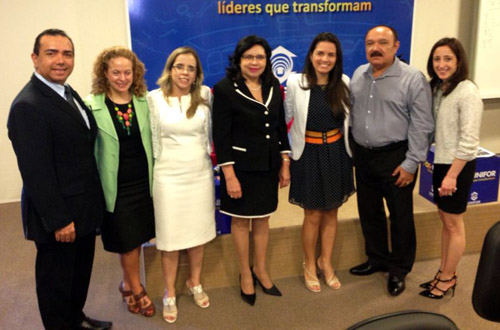 Representantes do Núcleo Permanente de Métodos Consensuais participam de workshop internacional