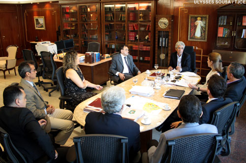 Presidente do TJCE se reúne com a diretoria  da Associação Cearense dos Magistrados