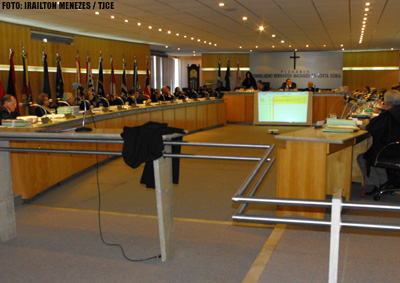 Pleno homologa concurso público do TJCE