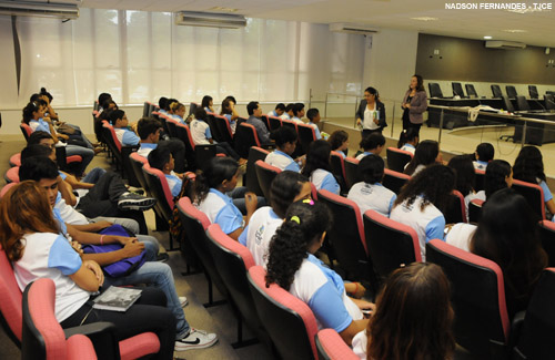 Programa promove intercâmbio entre Judiciário do Ceará e comunidade estudantil