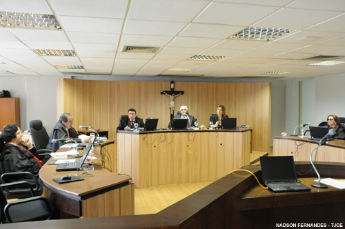 Estado deve pagar R$ 45 mil para mulher que sofreu queimaduras durante cirurgia