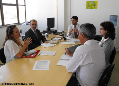 Mutirão Carcerário discute reintegração de ex-detentos com a Prefeitura de Fortaleza