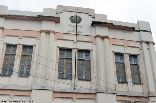 Justiça estadual interdita imóvel da rua Barão do Rio Branco