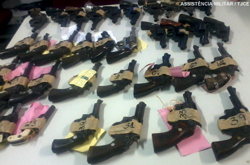 Assistência Militar do TJCE encaminha quatro mil armas para incineração