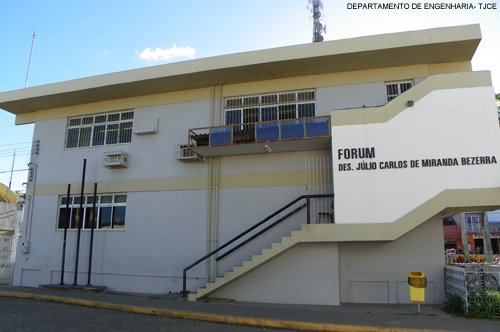 Ex-gestora de hospital no Município de Boa Viagem é condenada por improbidade administrativa