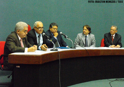 Juízes discutem modernização das Varas de Execuções Fiscais