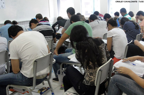 Gabarito preliminar da prova objetiva do concurso para juiz está disponível no site da FCC