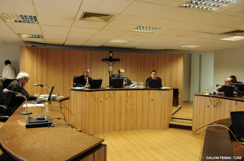 2ª Câmara Criminal nega liberdade para acusada de tráfico de drogas em Beberibe