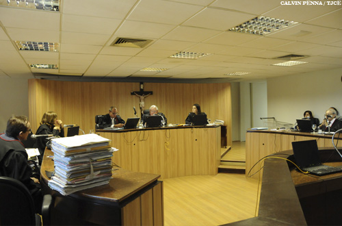 Acusado de roubar R$ 29,7 mil de casa lotérica tem pedido de liberdade negado