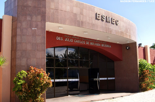 Esmec realiza solenidade de encerramento do curso de formação de juízes nesta sexta-feira